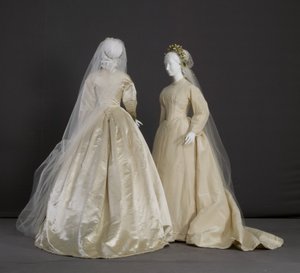 Robes de mariée - Unknown artist