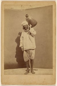 [homme arabe portant une cruche] - Unknown artist