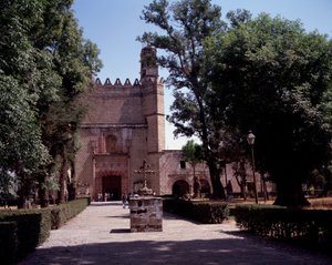 Art Mexique: vue du Couvent Augustinien (monastère de San Augustin Acolman) datant de 1571. La croix est réalisée par des artistes indigènes Tequitqui. Mexique. Acolman - Unknown artist