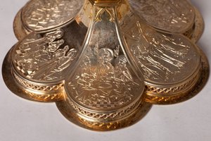 Calice. Orfèvrerie, joaillerie