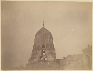 [Bâtiment en dôme] - Unknown artist