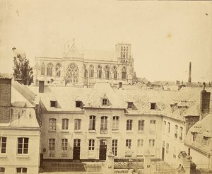 [Bâtiment de la gendarmerie impériale et cathédrale gothique]. - Unknown artist