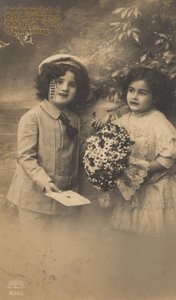 Carte de vœux historique, enfants en costume de poupée, kitsch, romantique
