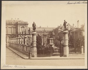 [Petit Sablon Square, Brussels] - Unknown artist