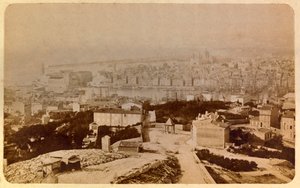 La ville de Marseille et ses environs vers 1885-1890 : Vue générale prise de Notre-Dame de la Garde, Collection privée - Unknown artist