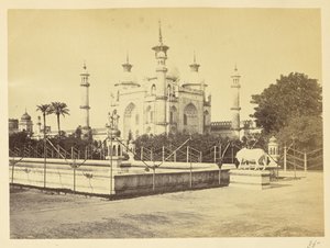 [Tombe de Zinat Algiya dans le complexe Hussainabad Imambara, Lucknow]. - Unknown artist