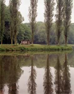 Vue du tombeau du philosophe suisse Jean Jacques Rousseau (1712-1778) à Ermenonville (Oise)