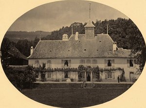 Une maison à Neuchâtel, Suisse - Unknown photographer