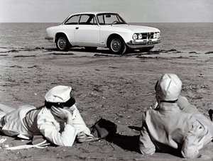 Alfa Romeo Giulia GT 1750 Veloce - Unknown photographer