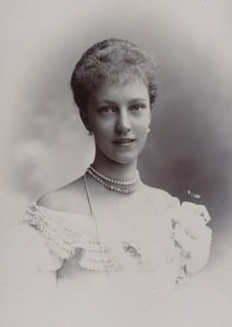 Archiduchesse Élisabeth Marie Henriette Stéphanie Gisèle d