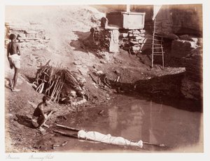 Ghât de crémation de Bénarès, vers 1885