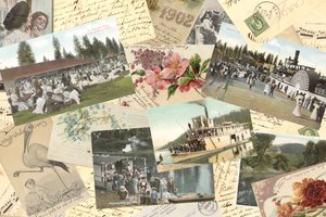 Gros plan sur des cartes postales anciennesc.1910