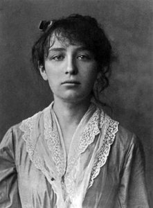 Sculptrice française Camille Claudel (1864-1943) ici en 1884