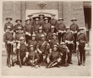 Police montée du Nord-Ouest, casernes de Chelsea, jubilé de diamant - Unknown photographer