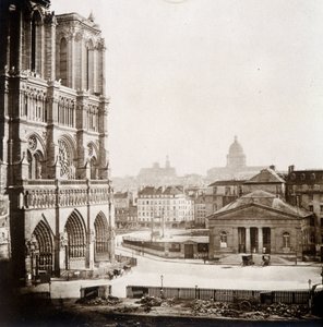 Notre Dame de Paris et la place, fin du 19e siècle - Unknown photographer