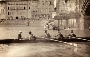 Ramer sur le fleuve Arno, Florence - Unknown photographer
