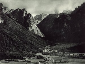 La ville de Dobbiaco dans les Dolomites - Unknown photographer