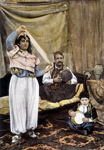 Danseuse tunisienne. Photographie du 19e siècle - Unknown photographer
