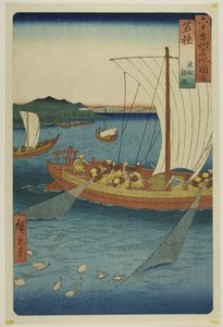 Province de Wakasa : Bateau de pêche pêchant des poissons plats (Wakasa, gyosen karei ami), de la série "Lieux célèbres dans les soixante provinces (Rokujuyoshu meisho zue)" - Utagawa Hiroshige