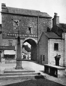 Porte de Cartmel Priory, Cartmel, Cumbria, 1924-1926 - Valentine and Sons Ltd
