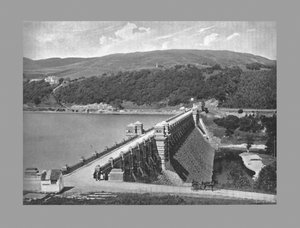 Le barrage, lac Vyrnmy, vers 1900