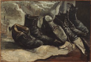 Trois paires de chaussures
