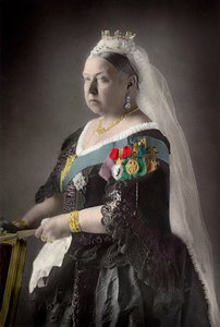 La reine Victoria (1819-1901) du Royaume-Uni. Photographie de W. et D. Downey, extrait de "The Cabinet Portrait Gallery" Angleterre