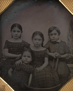 Les enfants du professeur Schneider, vers 1842 - William and Frederick Langenheim