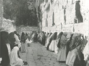 Le Mur des Lamentations, Jérusalem, Palestine, 1895 - W and S Ltd