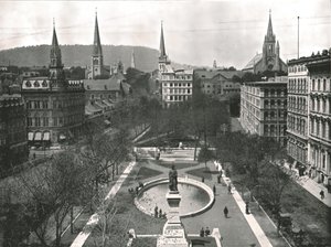 Place Victoria, Montréal, Canada, 1895 - W and S Ltd
