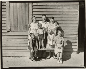 Famille de métayers, comté de Hale, Alabama / Famille Burroughs, comté de Hale, Alabama - Walker Evans