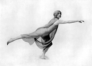 Danse pieds nus à la grecque