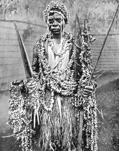 Un sorcier, Ouganda, Afrique, 1936 - Wide World Photos