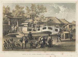 Pont de pierre taillée et entrée d