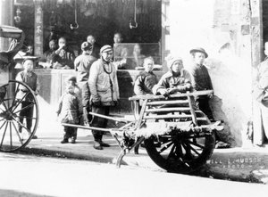 Une brouette, Chine, vers 1905-7 (photo en noir et blanc) - Will E. Hudson