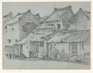 Façades arrière de maisons au bord d