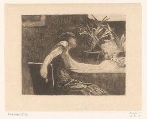 Femme à une table avec des fleurs