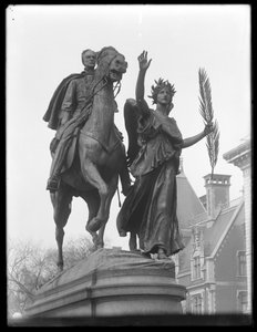 Statue de William Tecumseh Sherman sur la 59e rue et la Cinquième Avenue, New York, c.1913 - William Davis Hassler
