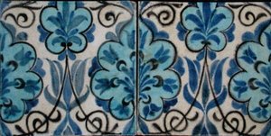 Deux carreaux avec motif de style persan