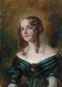 Fille en robe verte