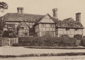 À North Chapel, North Street, Horsham, Sussex - William Galsworthy Davie
