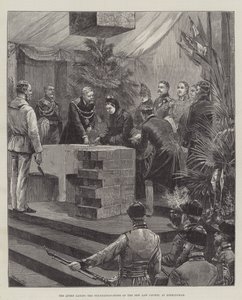 La reine posant la première pierre des nouveaux tribunaux, à Birmingham