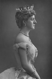 La marquise de Londonderry, vers 1891 - William and Daniel Downey