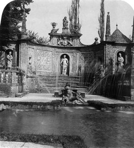 Fontaine, Château de Hellbrunn, Salzbourg, Autriche, vers 1900 - Wurthle and Sons
