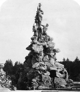 La fontaine au palais de Herrenchiemsee, Bavière, Allemagne