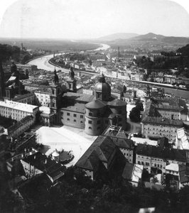 Vue de Salzbourg depuis la forteresse de Hohensalzbourg, Salzbourg, Autriche