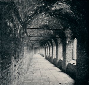 Les Cloîtres, Charterhouse, Londres, 1903 - York and Son