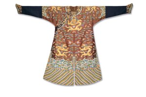 Robe de dragon en gaze brodée impériale, Mangpao, période Qianlong - Zong Fengying