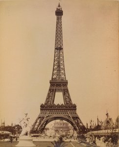 Tour Eiffel, Exposition de Paris - . .