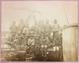 Expédition en Arctique (1875-1876) du capitaine George Nares (1831-1915) : Groupe d